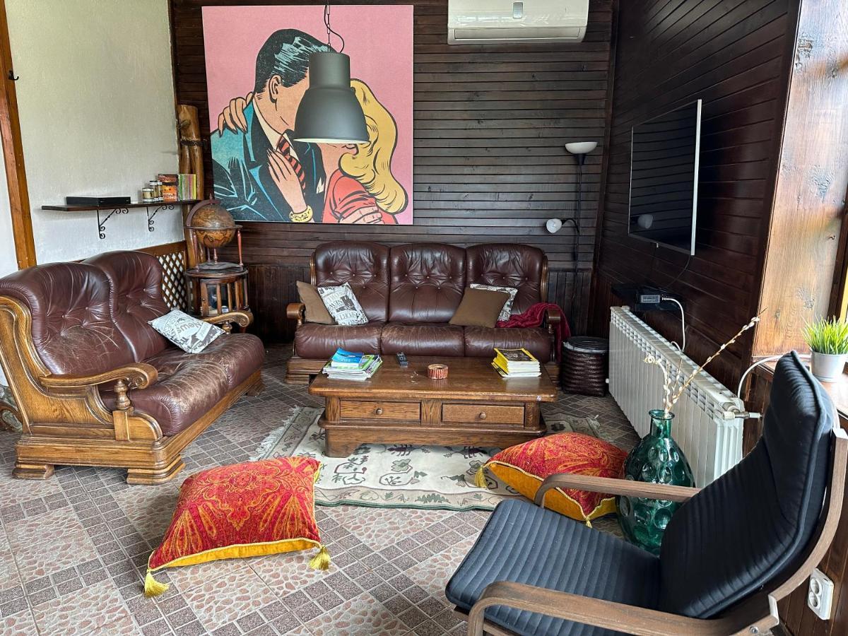 Villa Le Cinema Shiroki Dol Extérieur photo